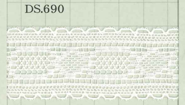 DS690 Cotton Lace Width: 30mm DAISADA