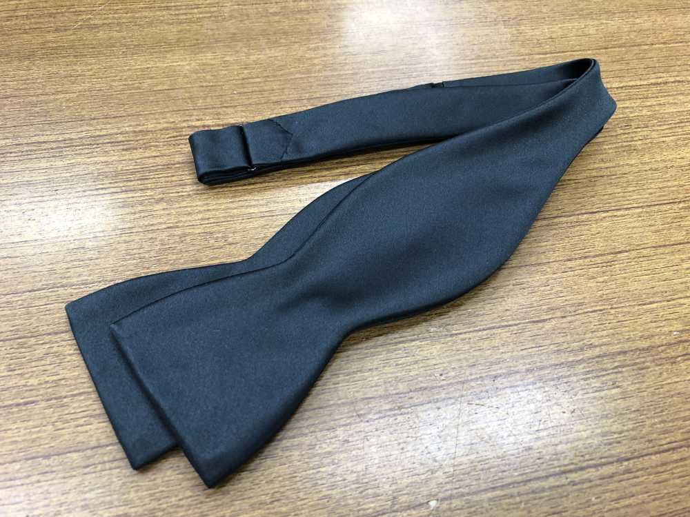 VMT-BK VANNERS Textile Hand-knot Bow Tie Black Satin[Formal Accessories] Yamamoto(EXCY)