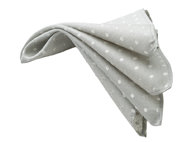 CF-940 Domestic Silk Pocket Square Polka Dot Pattern Light Gray[Formal Accessories] Yamamoto(EXCY)