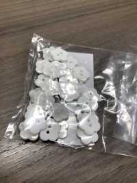 785 DAIYA BUTTONS Flower-shaped Double-hole Polyester Button DAIYA BUTTON Sub Photo