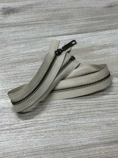 Metal Zipper Size 5 Antique Gold Open