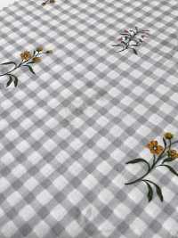 7027-640-3 80 Lawn Gingham + Flowers[Textile / Fabric] HOKKOH Sub Photo