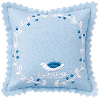 23014 Felt Pincushion II Light Blue