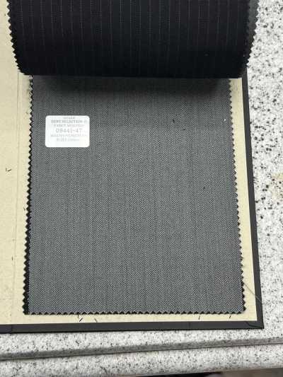FANCY WORSTED Wrinkle-resistant Wool Polyester Herringbone